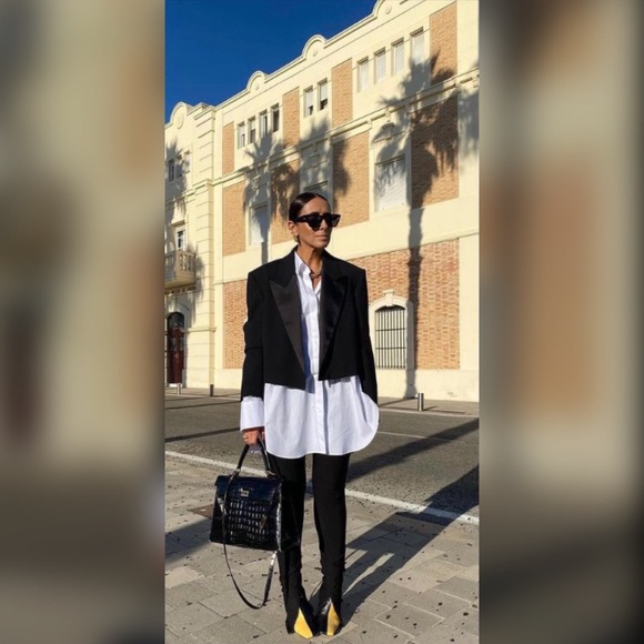 Zara Pants - #Cybermondaysale ZARA HIGH WAISTED BLACK RIBBED FLARED LEGGINGS